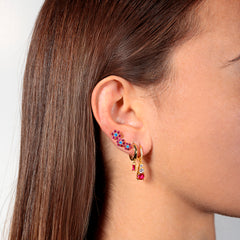 Cerchietto Miss  in argento 925 placcato oro 18k e zirconi Fucsia rettangolari  Fofo Somani Modella