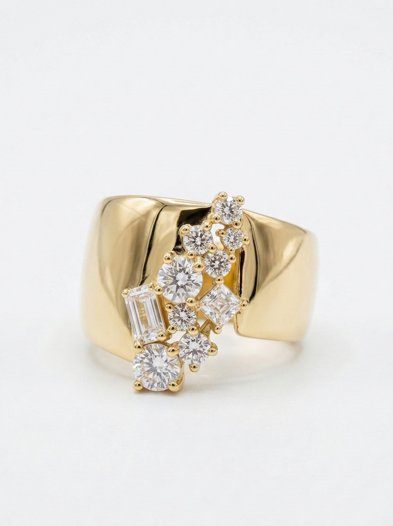 Anello Golden Cluster