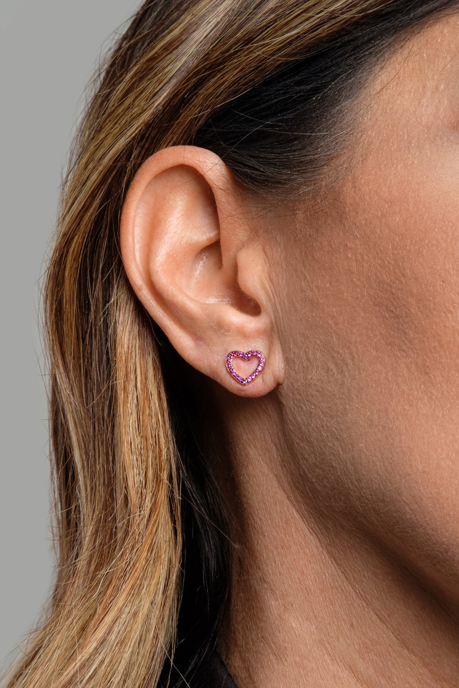 Monorecchino Cuore Vuoto Pink Modella Argento925 Placcato oro rosa zirconi Fucsia fofo Somani  